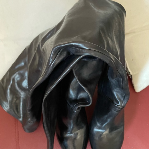 Camilla skovgaard tall boots - Picture 2 of 5